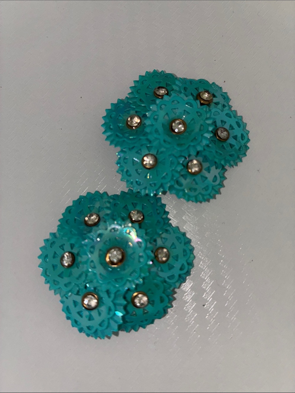 Vintage 1950s 60s Turquoise Floral Rhinestone Cluster Clip On Earrings